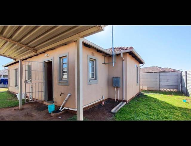 3 BEDROOM HOUSE FOR SALE IN SKY CITY